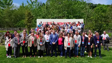 Barbón afirma que la apertura de la variante de Pajares “no será en verano” pero sí en 2023 Barbón durante un evento en el Parador de Cangas de Onís.