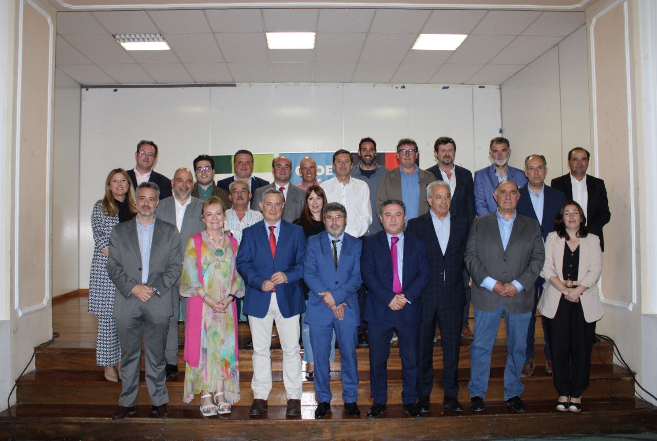 Juan Ciércoles renueva como presidente de CEOE Teruel Juan Ciércoles renueva como presidente de CEOE Teruel