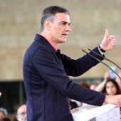 Pedro Sánchez, durante un acto preelectoral en Logroño