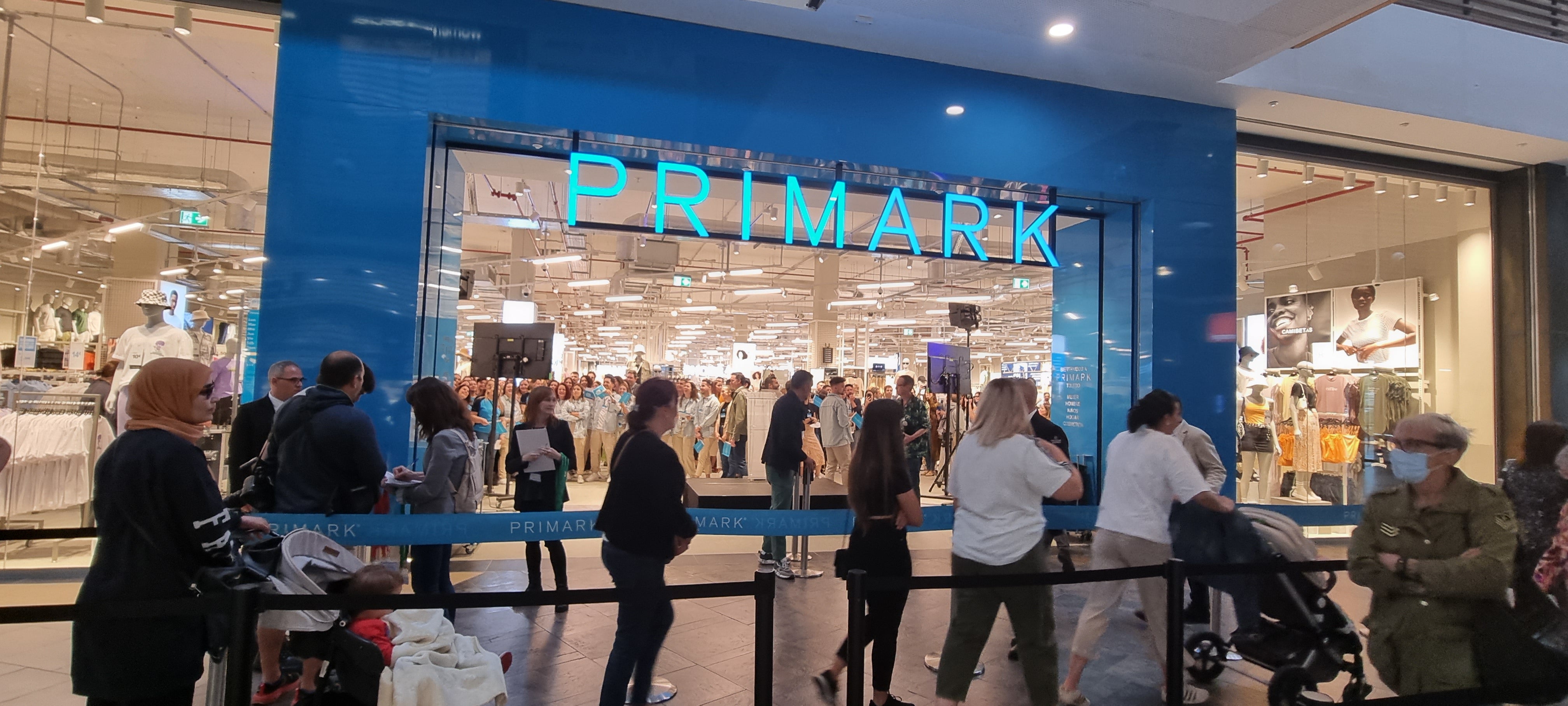 El Centro Comercial As Termas regala un coche para celebrar sus 20 años El Centro Comercial As Termas regala un coche para celebrar sus 20 años