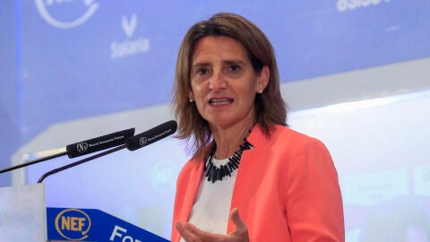 Teresa Ribera se compromete a investigar y sancionar a Marruecos si se confirma que nos vend&iacute;a petr&oacute;leo ruso&iexcl;