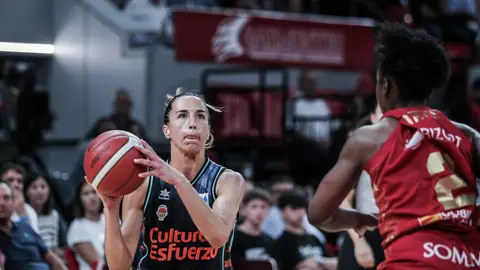 Valencia Basket da el primer golpe para jugar la Final Valencia Basket da el primer golpe para jugar la Final