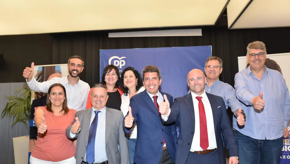 Presentación de Paco Ponce como candidato del PP a la Alcaldía de Petrer. Presentación de Paco Ponce como candidato del PP a la Alcaldía de Petrer.