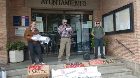 Lectura del manifiesto en el Ayuntamiento de Miguelturra