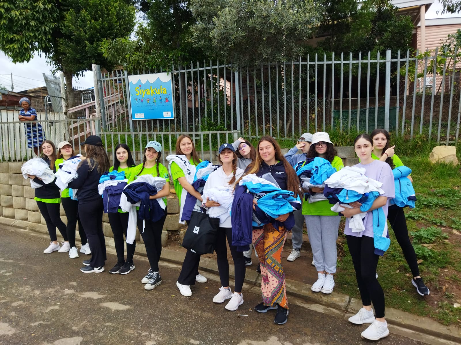 13 alumnas del SEK Alborán recuperan el proyecto de cooperación con una escuela de Sudáfrica 13 alumnas del SEK Alborán recuperan el proyecto de cooperación con una escuela de Sudáfrica