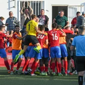 El Atlético Saguntino celebrá la salvación El Atlético Saguntino celebrá la salvación