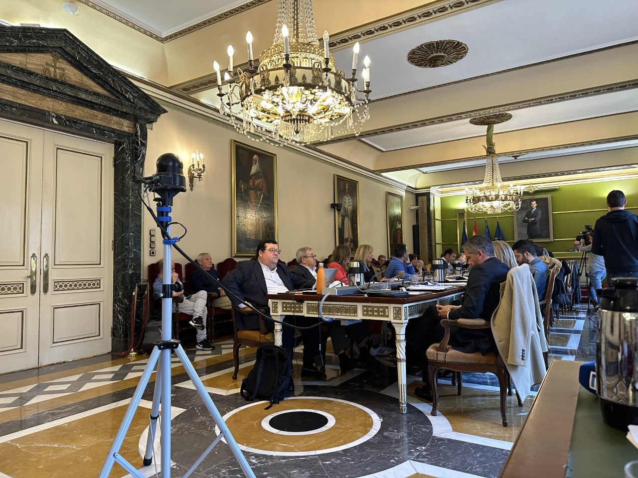 El equipo de gobierno recupera la mayoría, en el Pleno municipal, tras la hospitalización del concejal del PSOE Ricardo Fernández El equipo de gobierno recupera la mayoría, en el Pleno municipal, tras la hospitalización del concejal del PSOE Ricardo Fernández