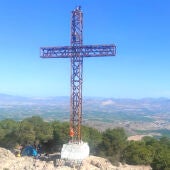 Orihuela ilumina la Cruz de la Muela durante dos días evento que se realiza desde 2010 