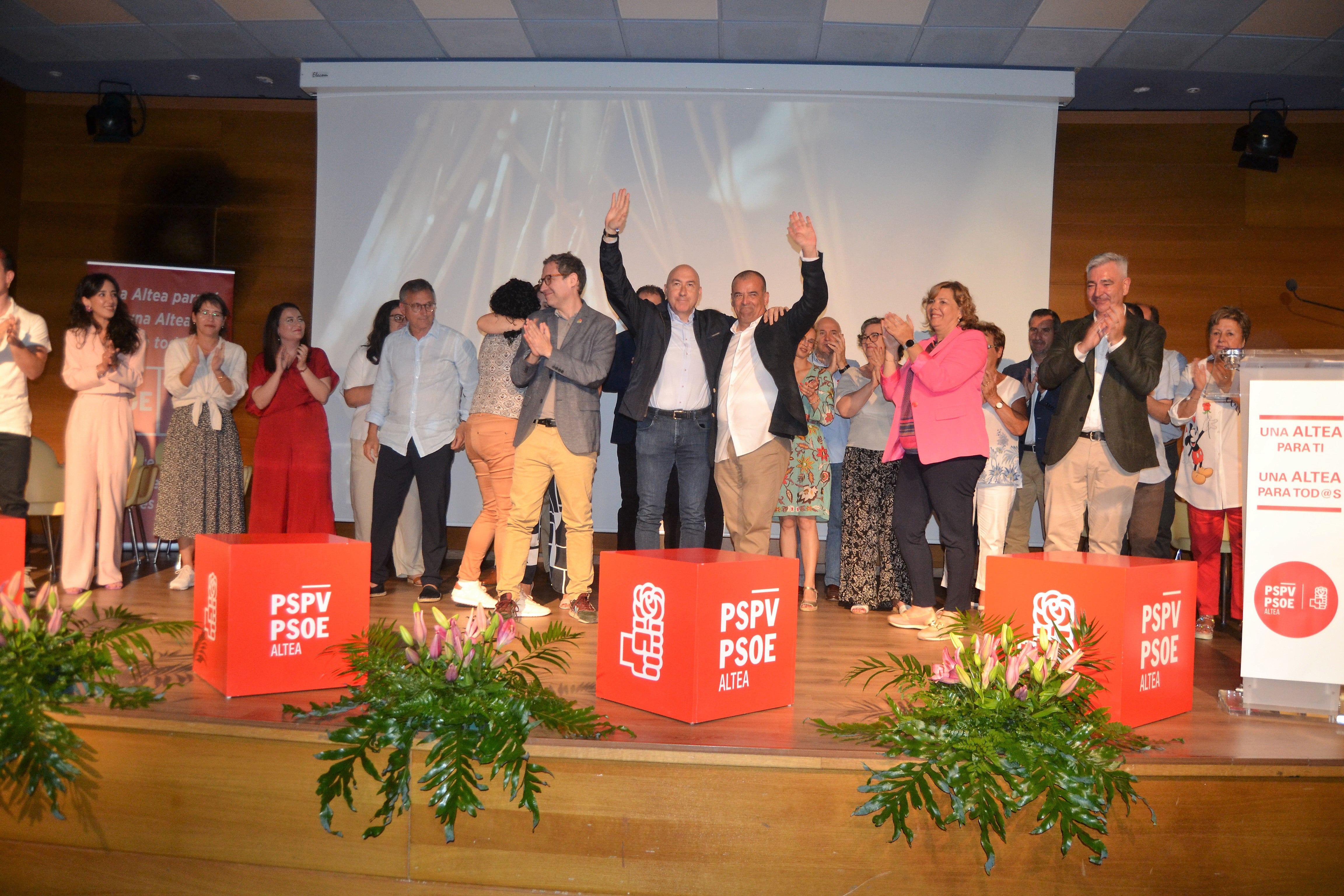 El Psoe de Altea presentó a Deo Sánchez como candidato a la Alcaldía El Psoe de Altea presentó a Deo Sánchez como candidato a la Alcaldía