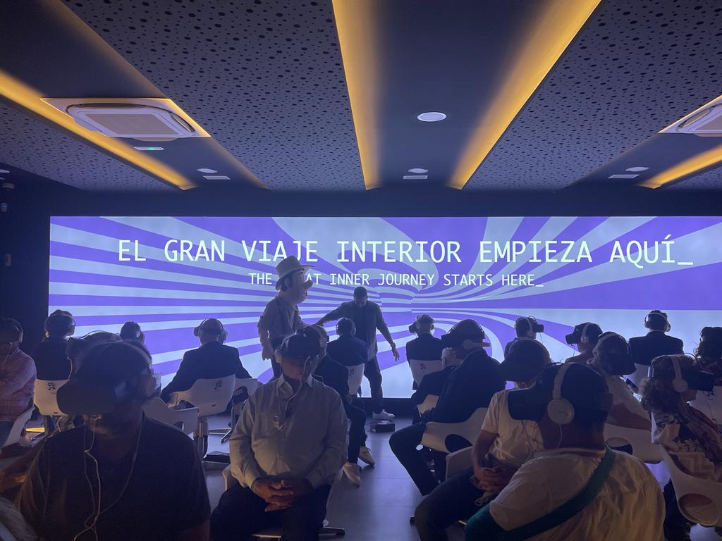 La Cueva de Nerja abre la Sala de Realidad Virtual más grande de España a la que da la bienvenida el arqueólogo más famoso de nuestro país: Tadeo Jone La Cueva de Nerja abre la Sala de Realidad Virtual más grande de España a la que da la bienvenida el arqueólogo más famoso de nuestro país: Tadeo Jone