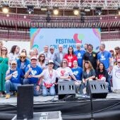 Fundación El Pimpi reúne a 3.000 personas en la plaza de toros para vivir la fiesta solidaria Soles de Málaga