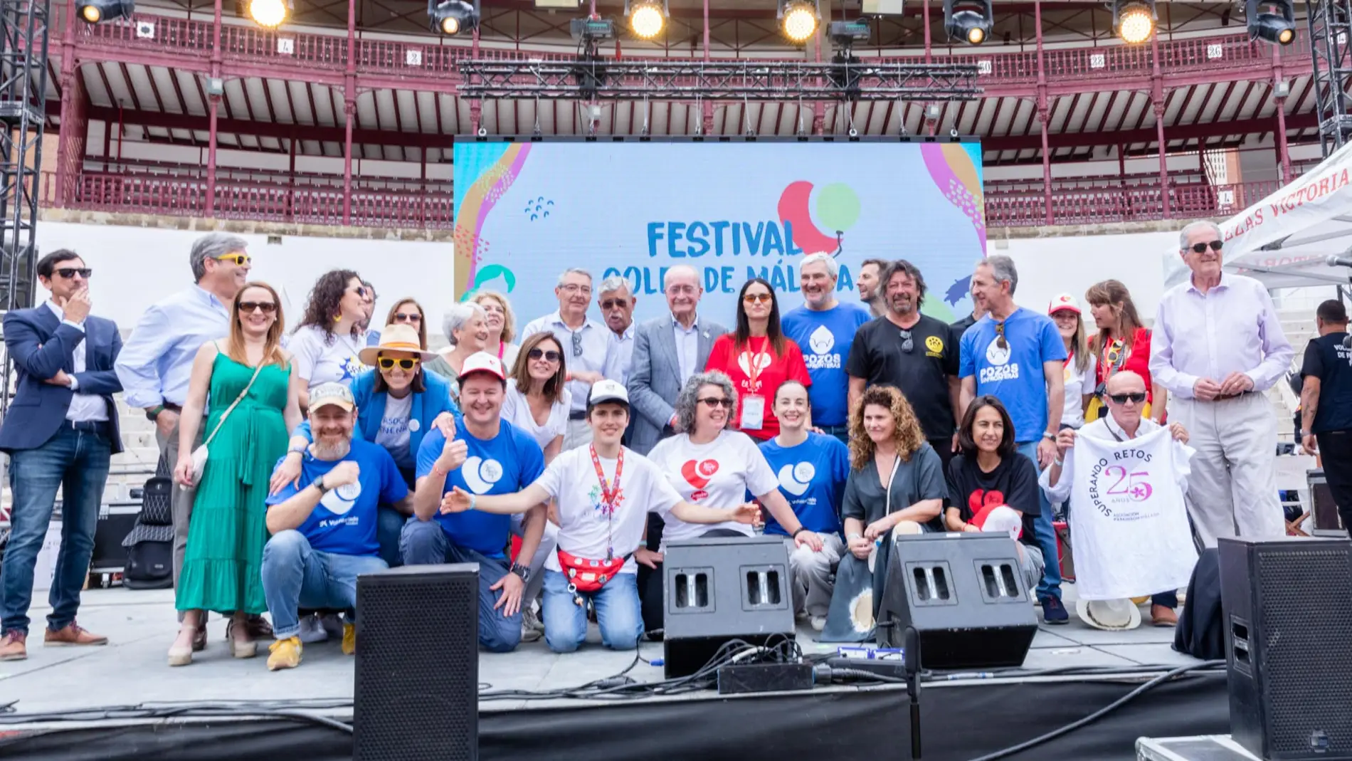 Fundación El Pimpi reúne a 3.000 personas en la plaza de toros para vivir la fiesta solidaria Soles de Málaga