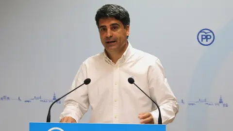 Juan José Alcalde, portavoz del PP en el Ayuntamiento de Toledo. Juan José Alcalde, portavoz del PP en el Ayuntamiento de Toledo.