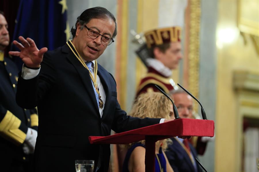 Gustavo Petro aboga por "una nueva hermandad" entre Colombia y España para luchar contra la crisis climática Gustavo Petro aboga por "una nueva hermandad" entre Colombia y España para luchar contra la crisis climática