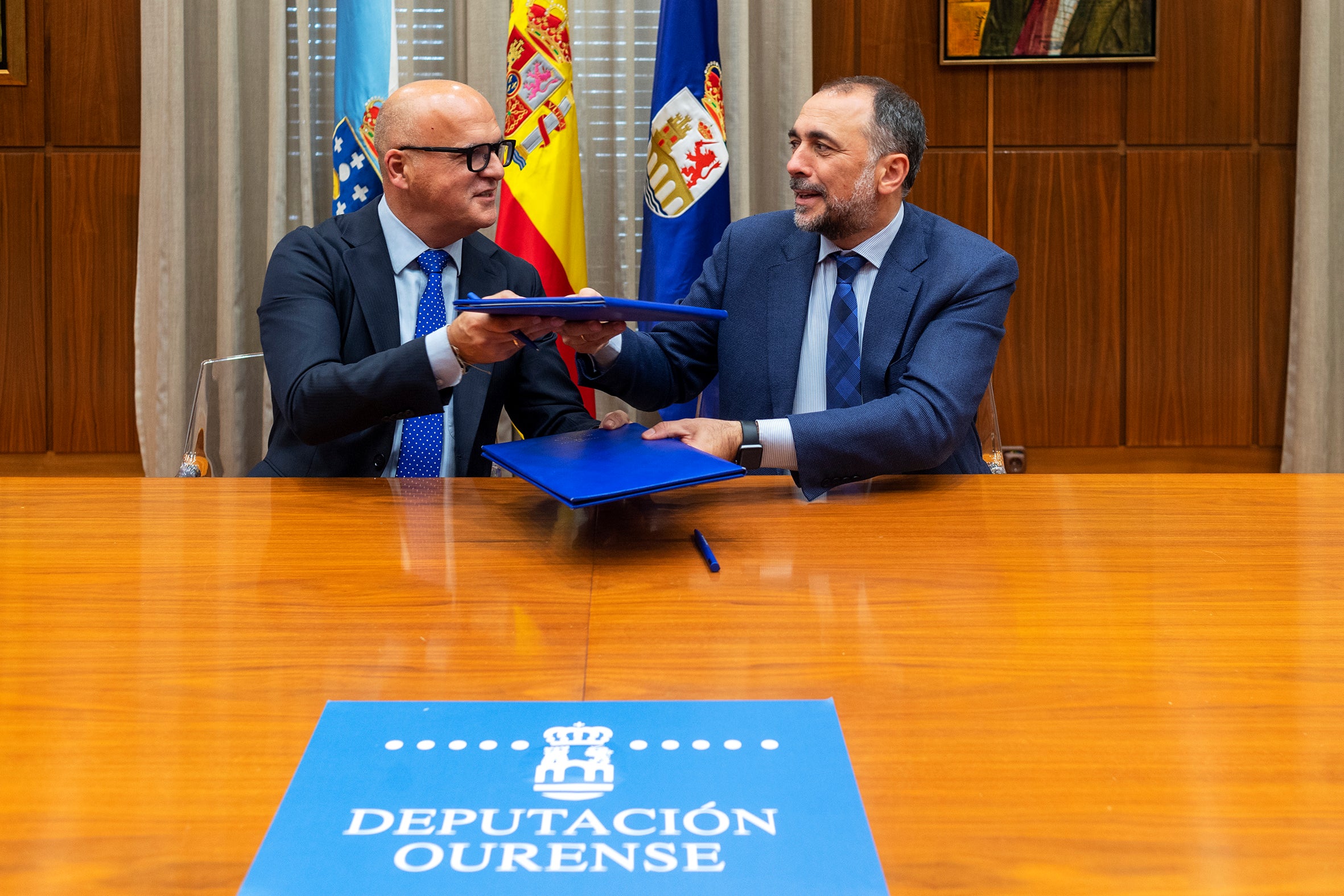 Deputación e sergas firman un convenio para ás persoas con Covid persistente Deputación e sergas firman un convenio para ás persoas con Covid persistente