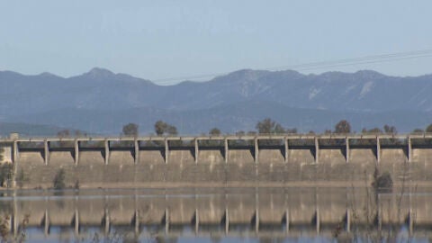 Presa Valdecaballeros