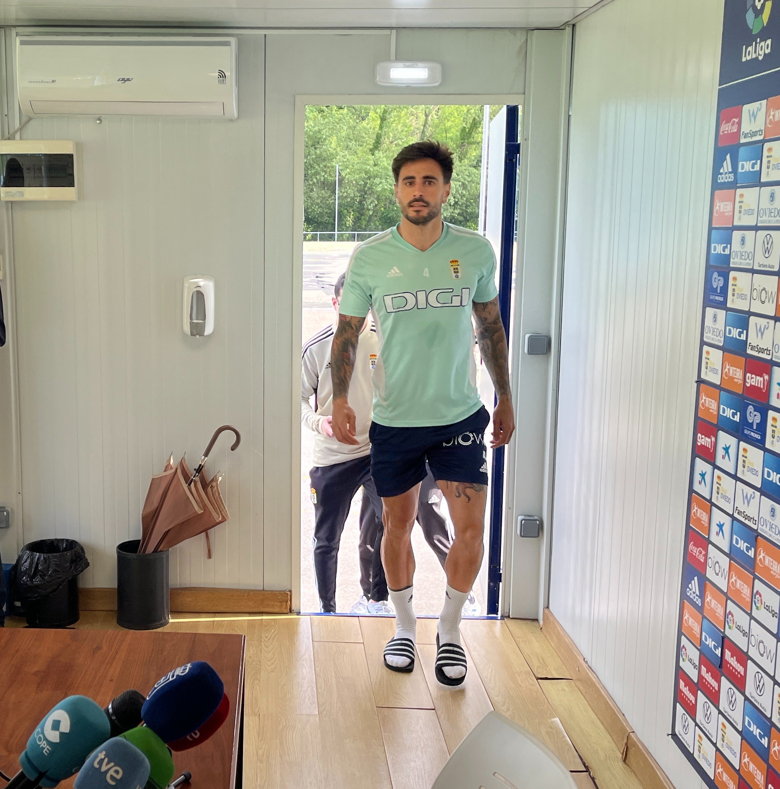 David Costas quiere seguir en Oviedo David Costas quiere seguir en Oviedo