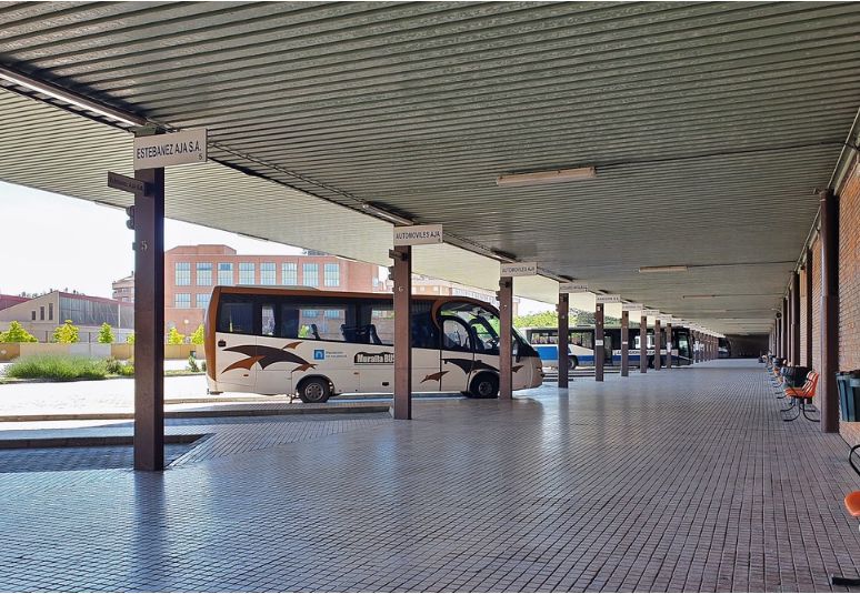 PSOE denuncia que la Junta ha realizado la práctica totalidad de la obra de reforma de la estación de autobuses de Palencia sin licencia PSOE denuncia que la Junta ha realizado la práctica totalidad de la obra de reforma de la estación de autobuses de Palencia sin licencia