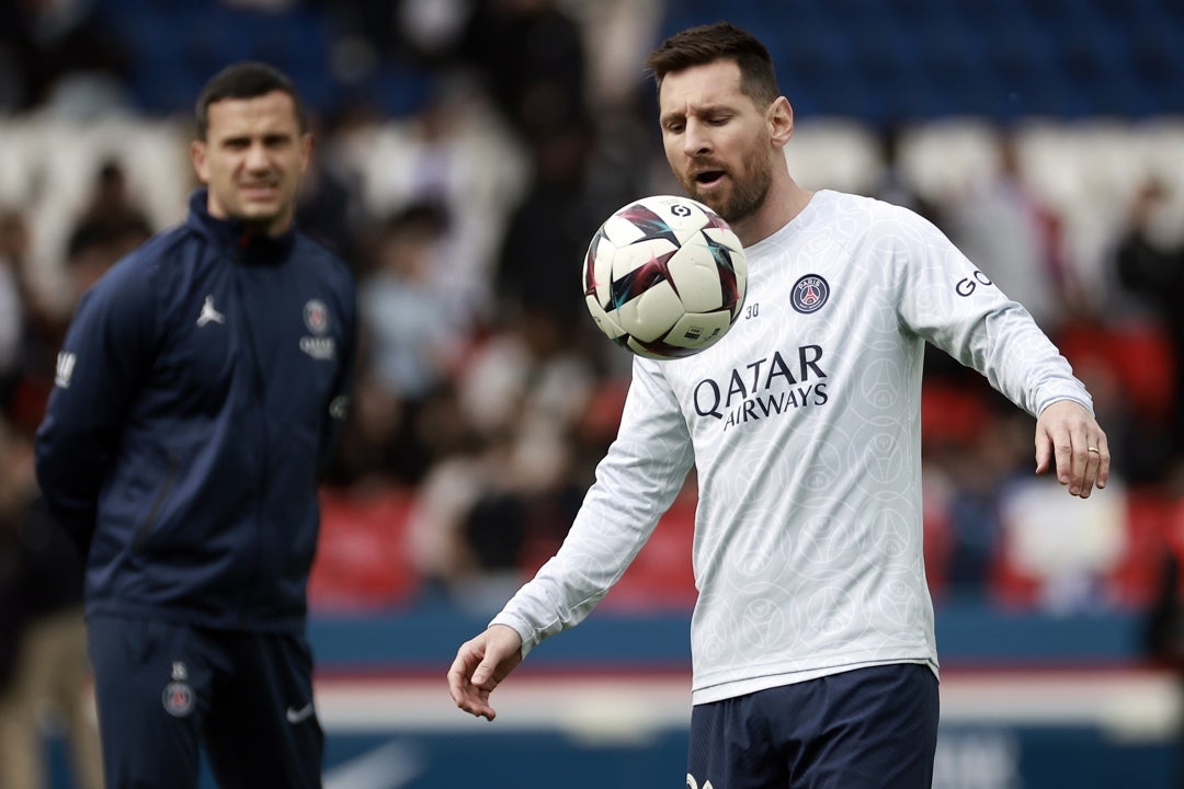 PSG sanciona a Messi dos semanas por su escapada a Arabia SaudÍ PSG sanciona a Messi dos semanas por su escapada a Arabia SaudÍ