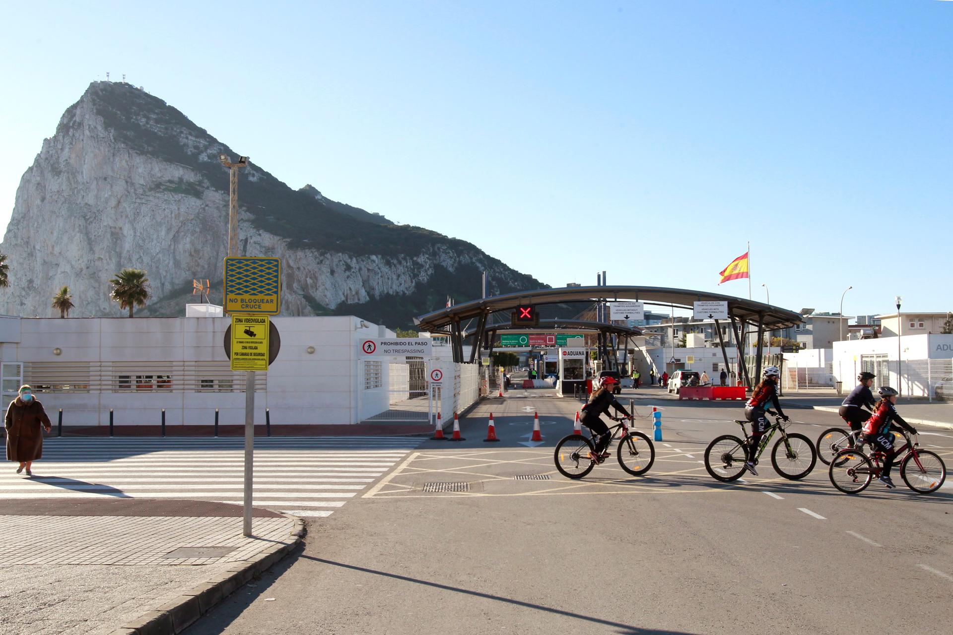 Satisfacción en el Campo de Gibraltar por el principio de acuerdo para resolver el Brexit respecto a la relación con el Peñón Satisfacción en el Campo de Gibraltar por el principio de acuerdo para resolver el Brexit respecto a la relación con el Peñón