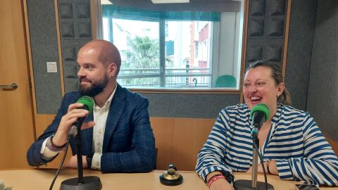 Concelleiros socialistas de Pontevedra nos estudios de Onda Cero Pontevedra