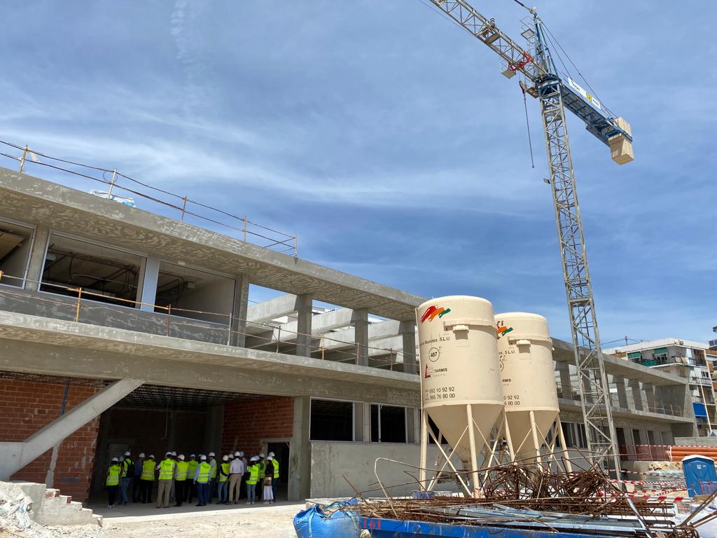 El colegio Doctor Esquerdo de La Vila no estará terminado para septiembre El colegio Doctor Esquerdo de La Vila no estará terminado para septiembre