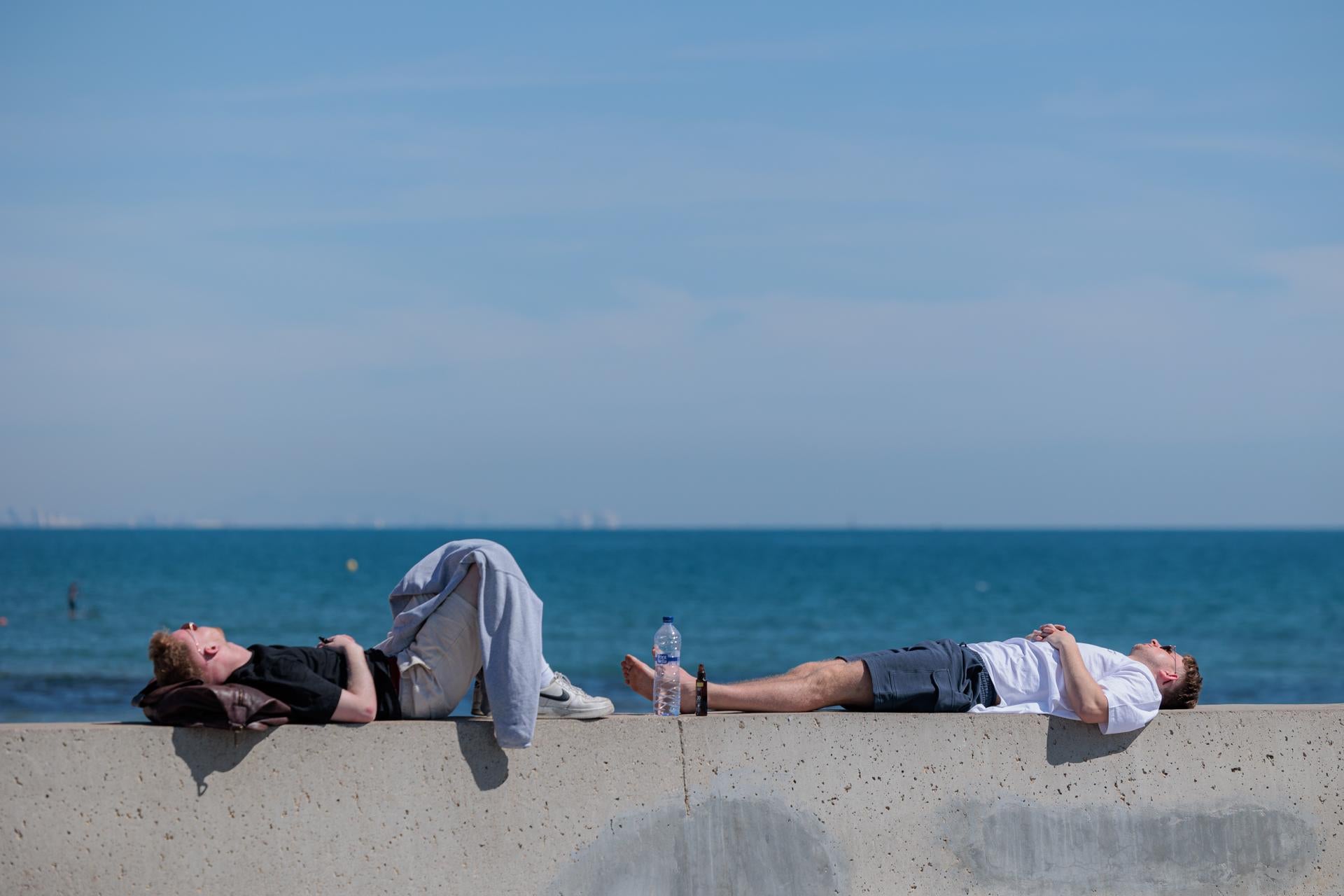 Cuánto sol se debe tomar al día: la recomendación de los expertos Cuánto sol se debe tomar al día: la recomendación de los expertos