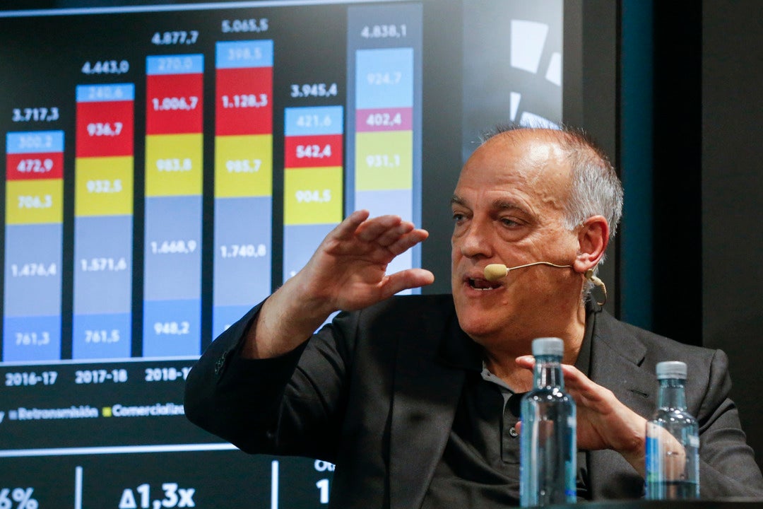 Tebas: "Claro que me gustaría que viniera Messi" Tebas: "Claro que me gustaría que viniera Messi"