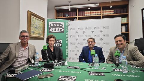 M&aacute;s de uno Granada 05/04/2023