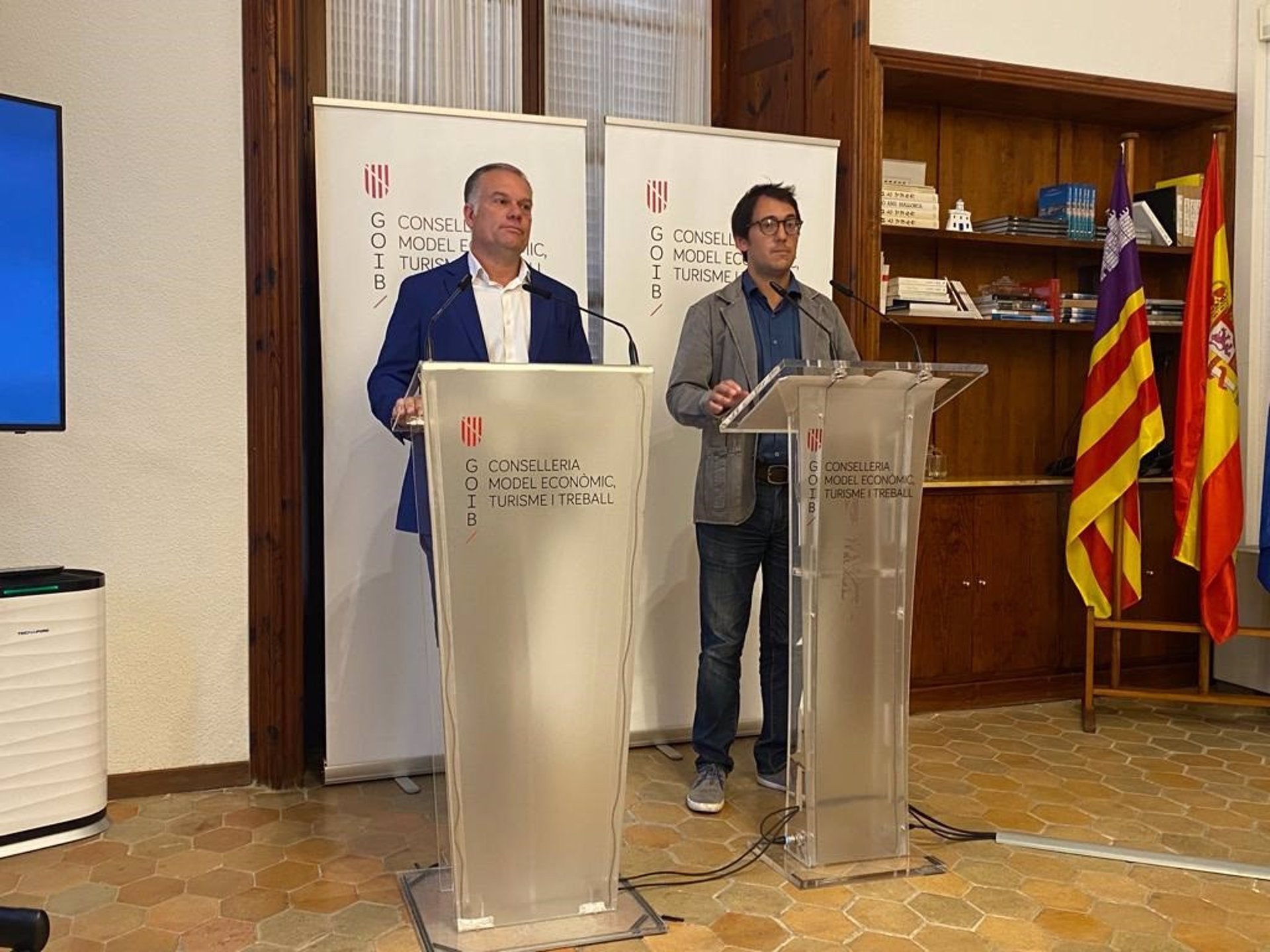 Negueruela: "La temporada turística está prácticamente en niveles de verano" Negueruela: "La temporada turística está prácticamente en niveles de verano"