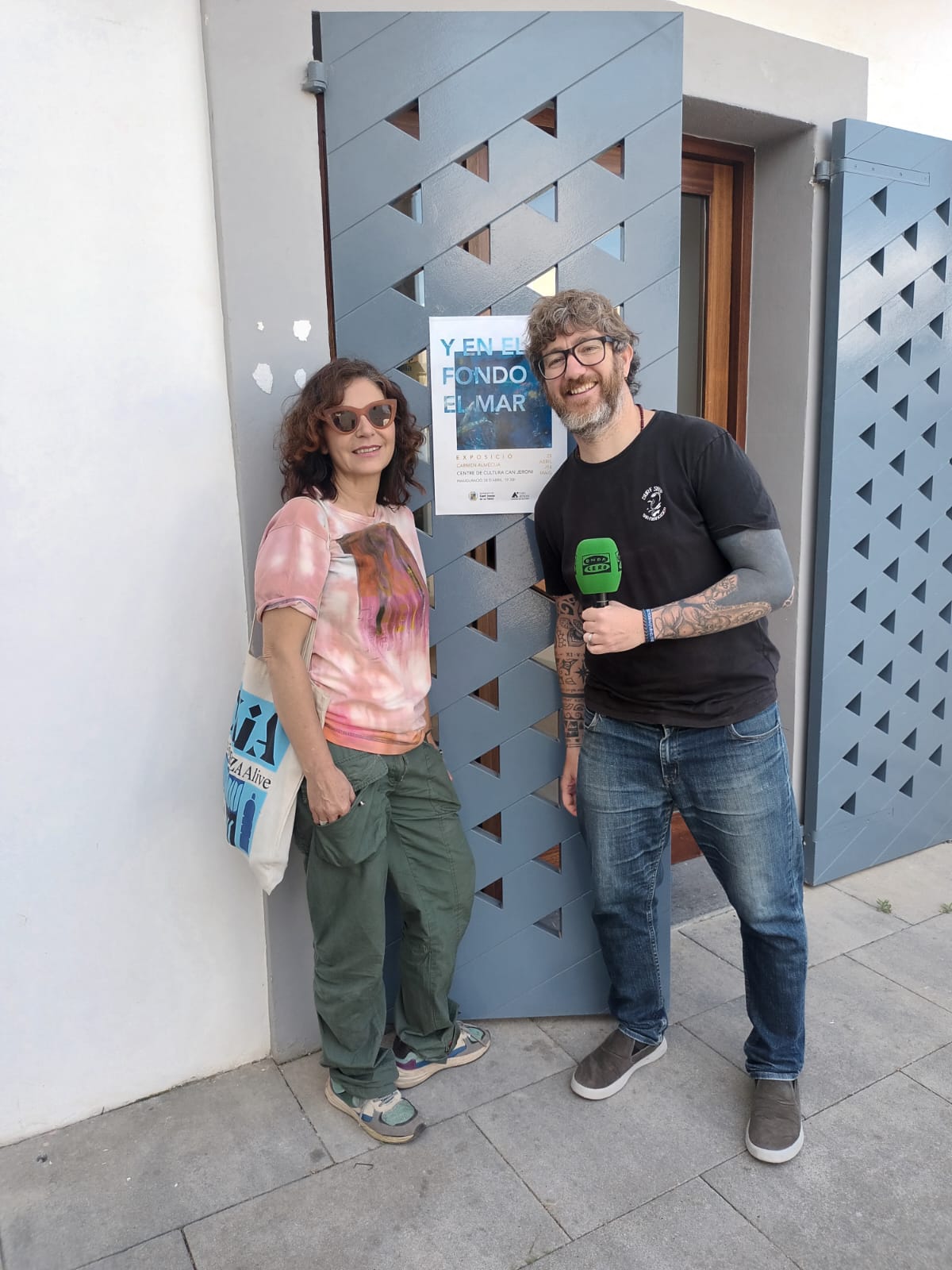 Carmen Almécija expone en Can Jeroni su muestra Y en el fondo... el mar Carmen Almécija expone en Can Jeroni su muestra Y en el fondo... el mar