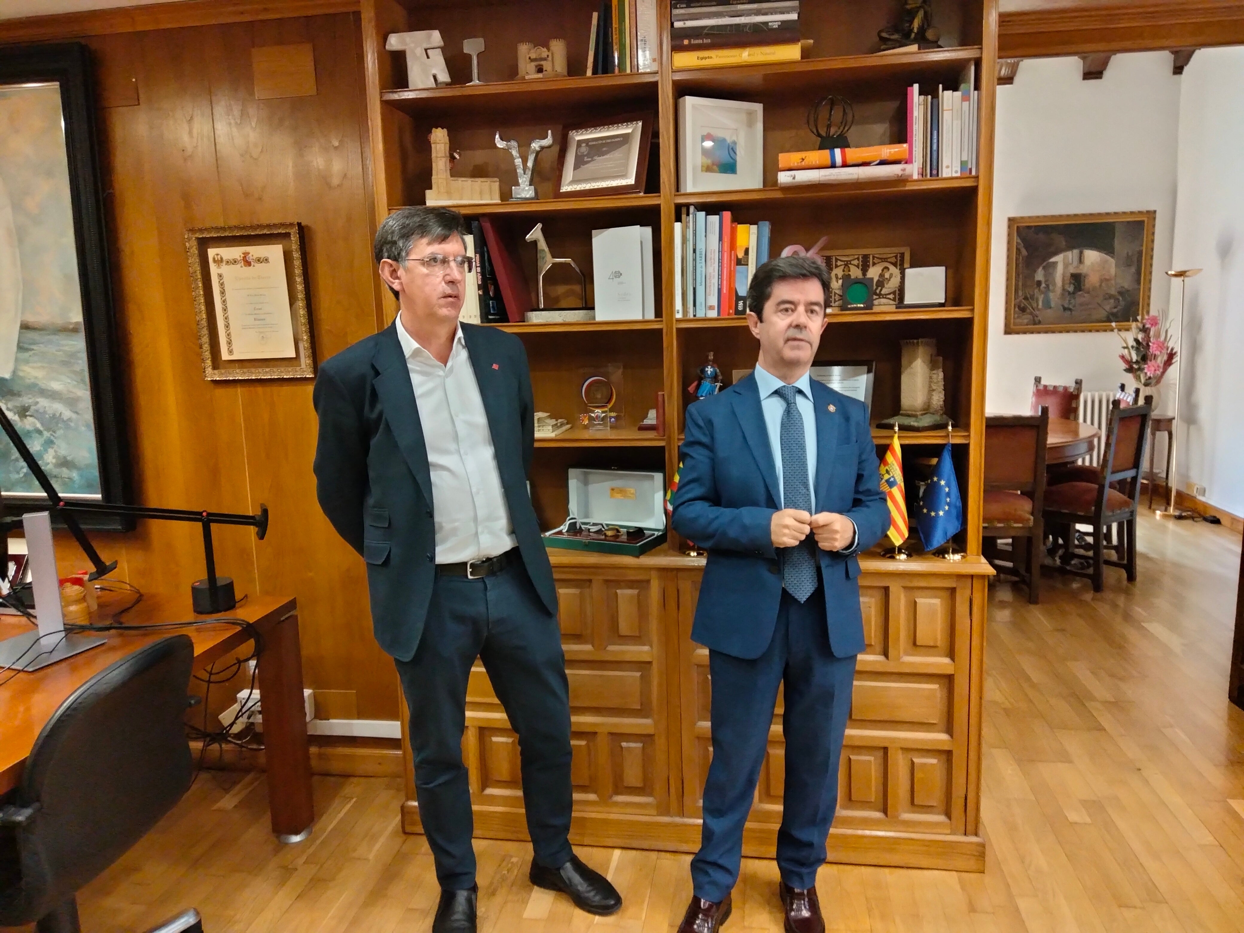 Luis Felipe no cederá "a presiones, insultos ni chantajes" Luis Felipe no cederá "a presiones, insultos ni chantajes"