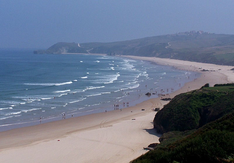 San Vicente de la Barquera tendrá una bandera azul este verano: esta es la mejor playa del municipio de Cantabria San Vicente de la Barquera tendrá una bandera azul este verano: esta es la mejor playa del municipio de Cantabria