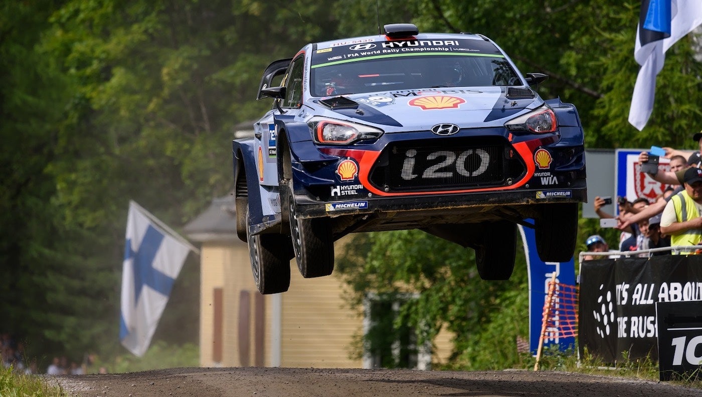 Viajamos a Finlandia y su Rally de los mil lagos Viajamos a Finlandia y su Rally de los mil lagos