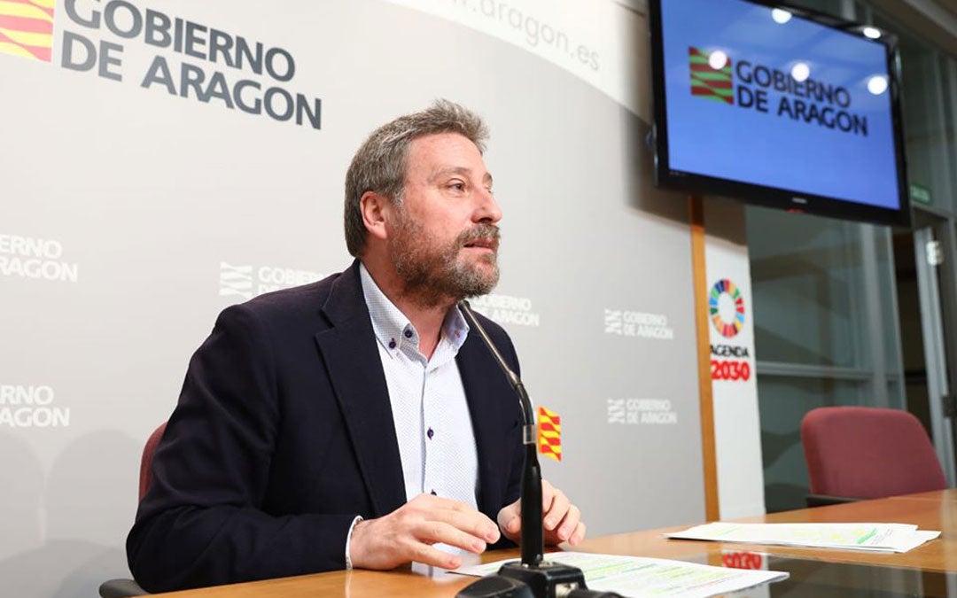 El Gobierno aragonés, dividido pese a descartarse el proyecto El Gobierno aragonés, dividido pese a descartarse el proyecto