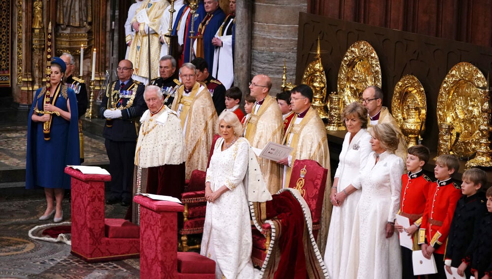 Carlos III es presentado al pueblo, una tradición histórica