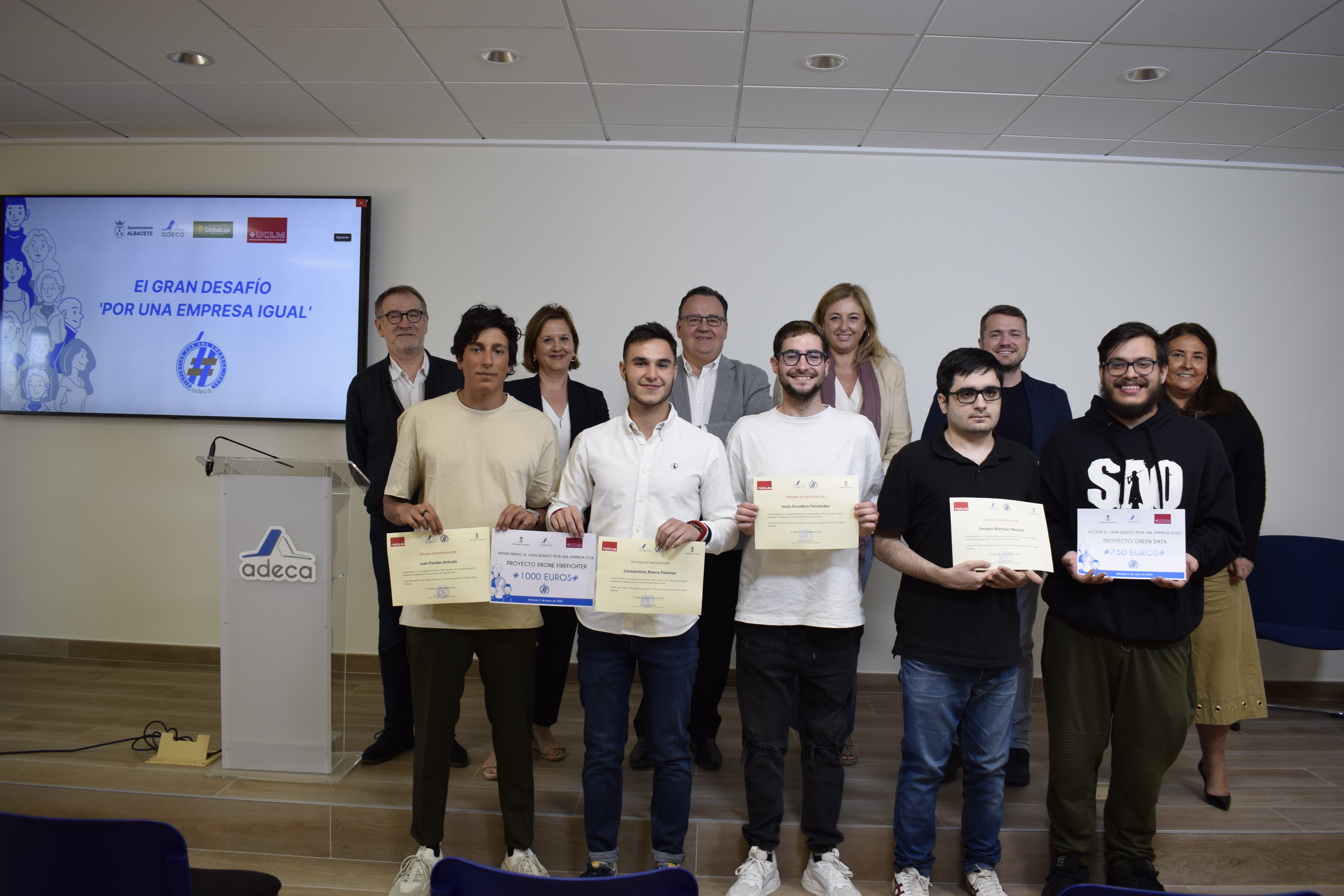Dos estudiantes de la UCLM se alzan con el primer premio del programa ‘Gran Desafío’ Dos estudiantes de la UCLM se alzan con el primer premio del programa ‘Gran Desafío’