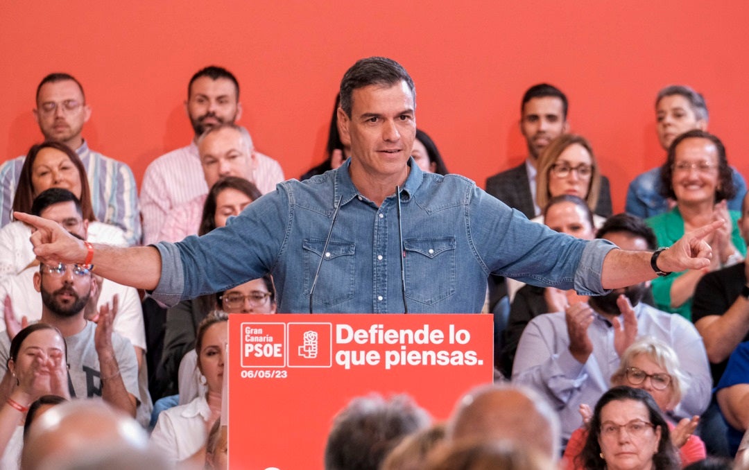 El CIS sitúa al PSOE como ganador de las municipales con el 31,7% de votos frente al 27,3% del PP El CIS sitúa al PSOE como ganador de las municipales con el 31,7% de votos frente al 27,3% del PP