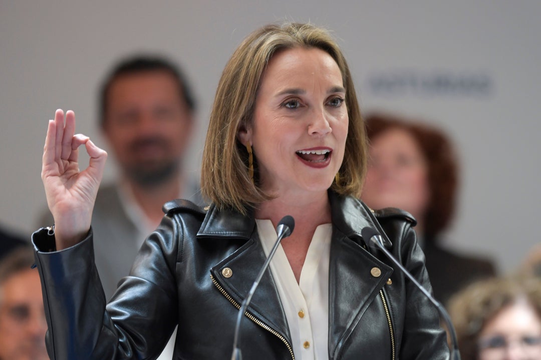 Gamarra avisa de que la "asfixia" de los españoles se agudizará si Sánchez "coge oxígeno" el 28 de mayo Gamarra avisa de que la "asfixia" de los españoles se agudizará si Sánchez "coge oxígeno" el 28 de mayo