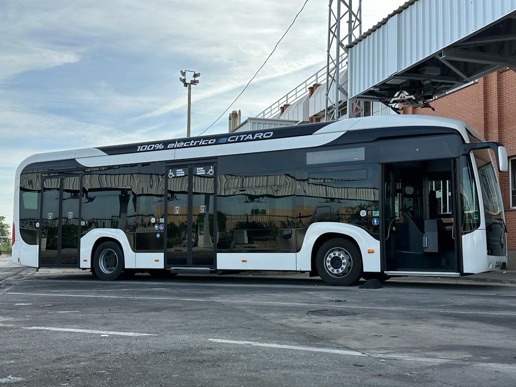 Avanza prueba el último bus eléctrico lanzado por Mercedes Avanza prueba el último bus eléctrico lanzado por Mercedes