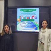 Lorena Vázquez, Asturservicios La Productora, y Lourdes García, concejala de educación del Ayuntamiento de Oviedo