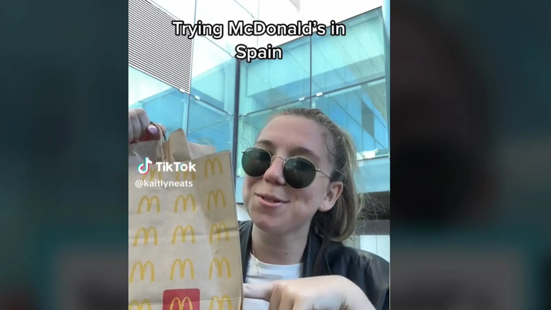 Una tiktoker de EEUU prueba McDonalds en España y sorprende con su valoración