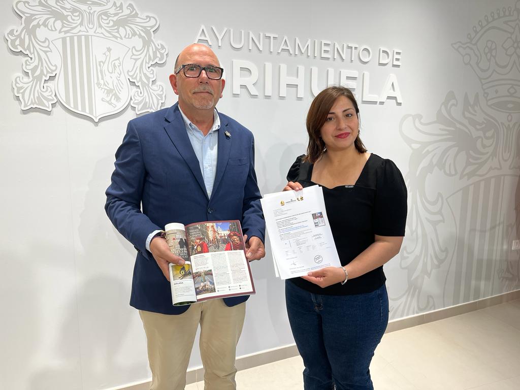 Turismo promociona las Fiestas de la Reconquista en la revista de la compañía aérea Air Europa Turismo promociona las Fiestas de la Reconquista en la revista de la compañía aérea Air Europa