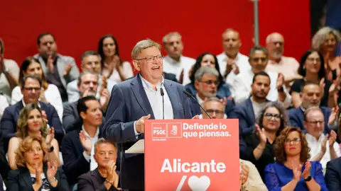 El presidente valenciano, Ximo Puig, durante un mitin El presidente valenciano, Ximo Puig, durante un mitin