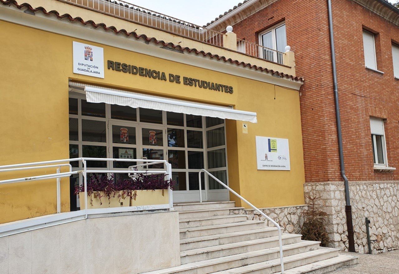 Se ofertan 84 plazas Se ofertan 84 plazas