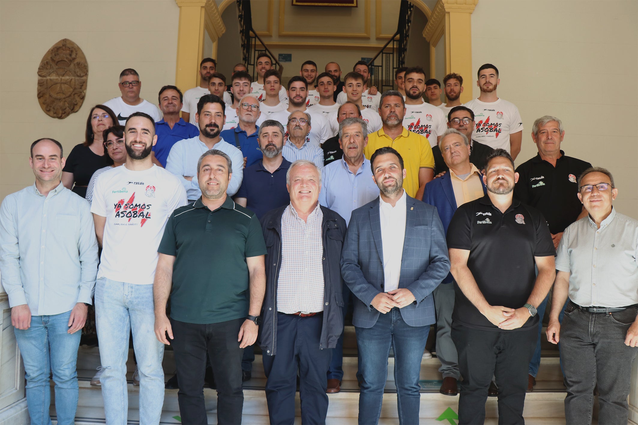 El Fertiberia Balonmano celebra su ascenso a Asobal El Fertiberia Balonmano celebra su ascenso a Asobal