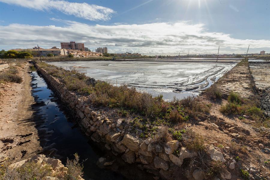 El mes de abril ha sido el más cálido de la historia en España y el cuarto a nivel global El mes de abril ha sido el más cálido de la historia en España y el cuarto a nivel global