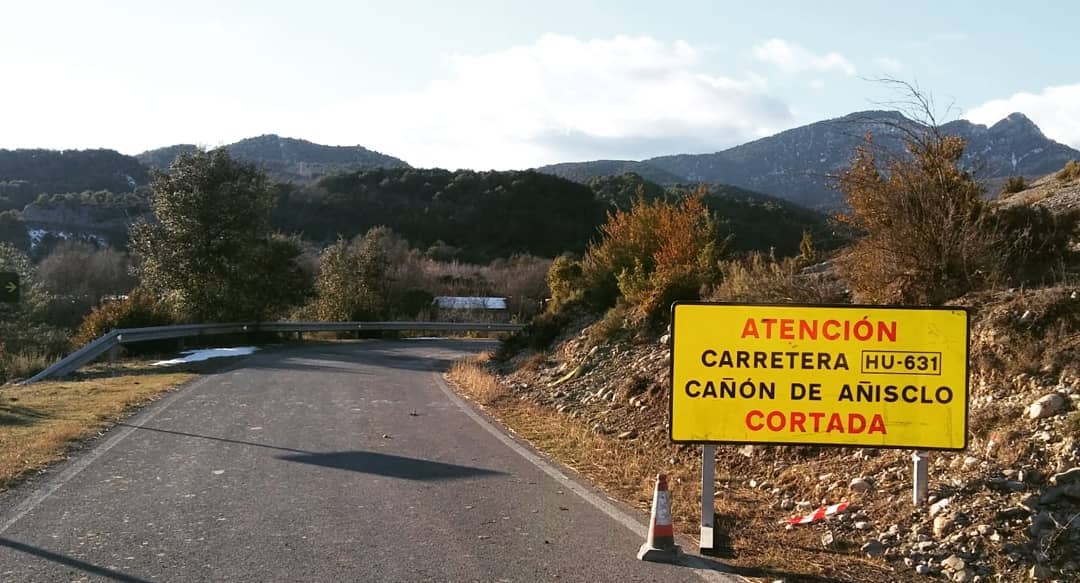 Ordesa urge la reparación de la carretera del cañón de Añisclo Ordesa urge la reparación de la carretera del cañón de Añisclo