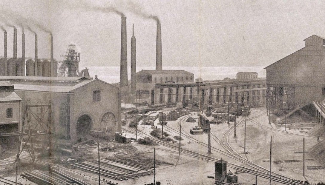 Apips recorre la historia de la Fábrica de AHM Apips recorre la historia de la Fábrica de AHM