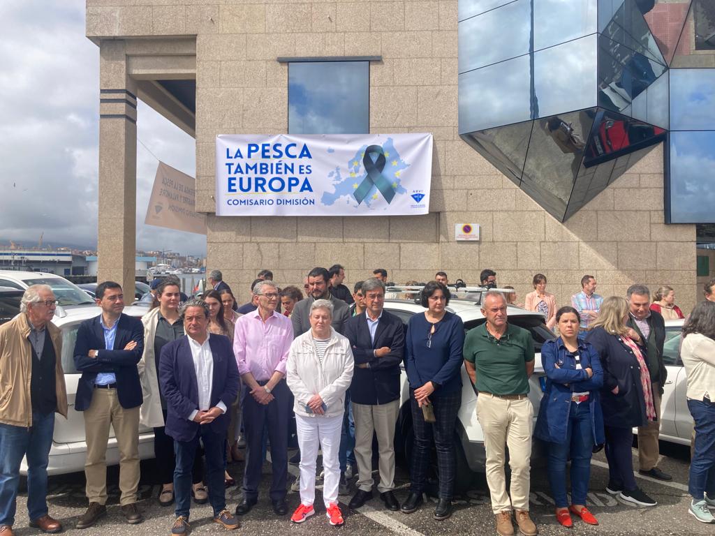 Vigo centraliza las protestas del sector pesquero gallego contra las políticas de la Comisión Europea Vigo centraliza las protestas del sector pesquero gallego contra las políticas de la Comisión Europea